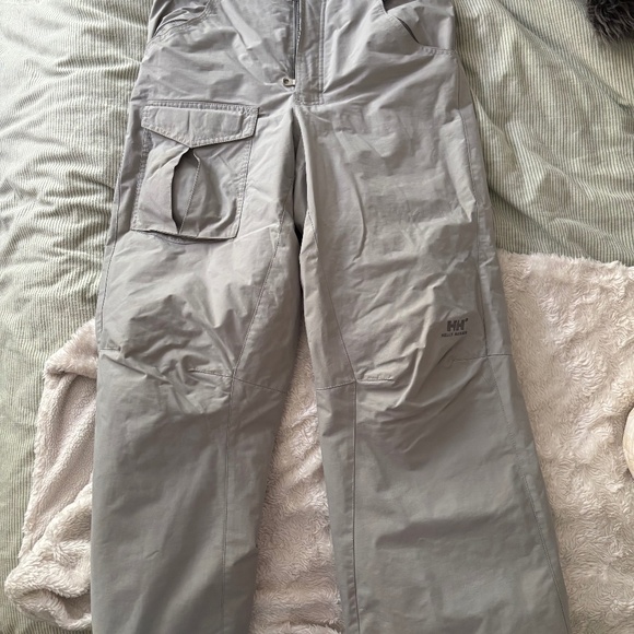 Helly hanson - Picture 1 of 3
